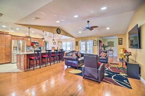 Highland House | Lanai, Pool and Gas Grill Sebring Retreat!