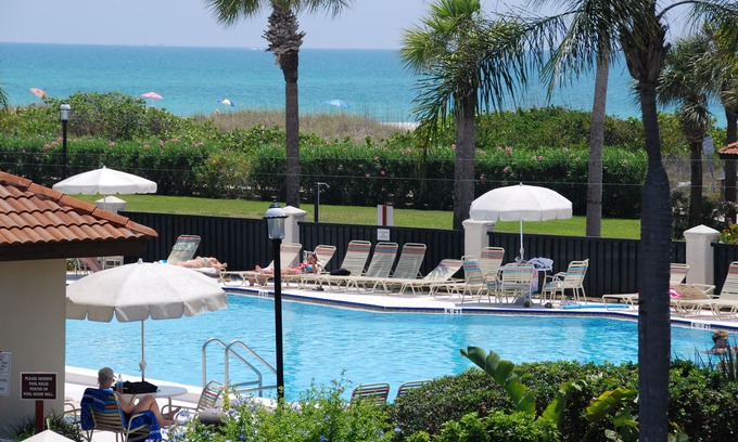 Sunset Beach Condo | Land's End: Gulf-front Luxury, WIFI, HDTV, Free phone, Beautiful