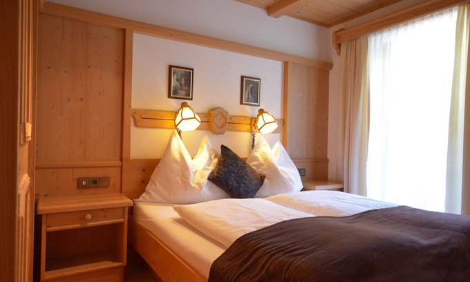 Saalbach-Hinterglemm Apartment | Landhaus Andrea | A2 | Cozy studio for 2 in a prime location