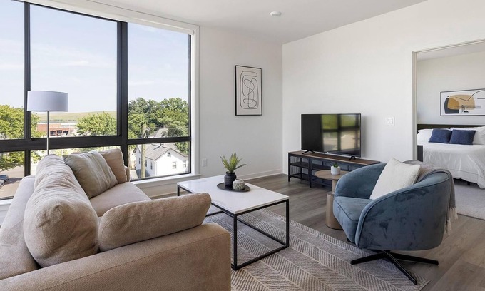 Carteret Apartment | Landing | Amazing 2BD, Courtyard, Rooftop Lounge