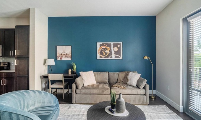 Central Business District Apartment | Landing at Canal 1535 - 1 Bedroom in Central Bu.