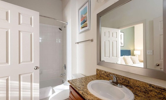 Falconhead Apartment | Landing at Falconhead - 2 Bedrooms in Falconhead