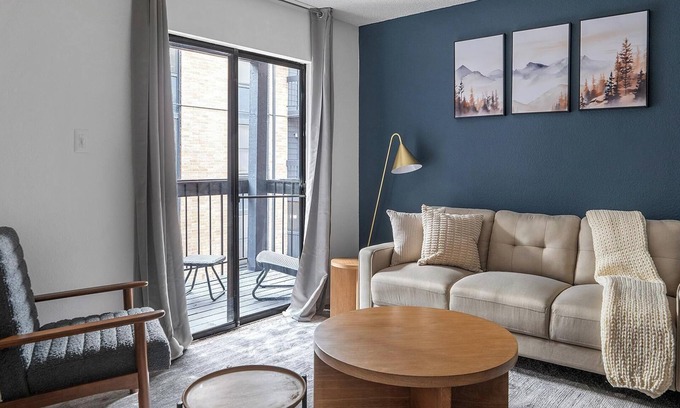 Windsor Park Apartment | Landing at Mueller Flats - 1 Bedroom in Windsor.