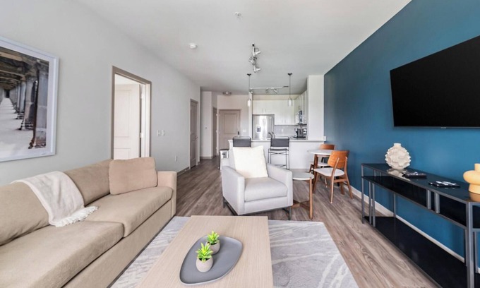 Knoxville Apartment | Landing at One Riverwalk - 1 Bedroom in South K.