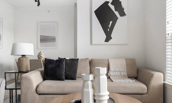 McNeil Apartment | Landing at Preserve at Rolling Oaks - 1 Bedroom.