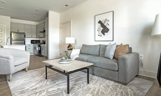 Charlotte Apartment | Landing at The Henry - 1 Bedroom in Northwest C.