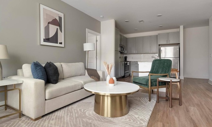 Fort Mill Apartment | Landing at The Mason at Six Mile Creek - 2 Bedr.