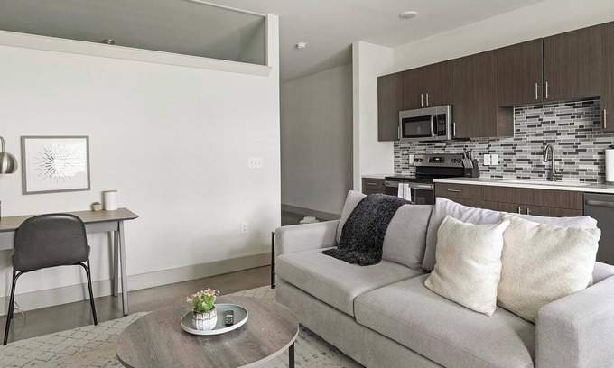 Vickery Meadow Apartment | Landing | Incredible 1BD, Pool, Gym