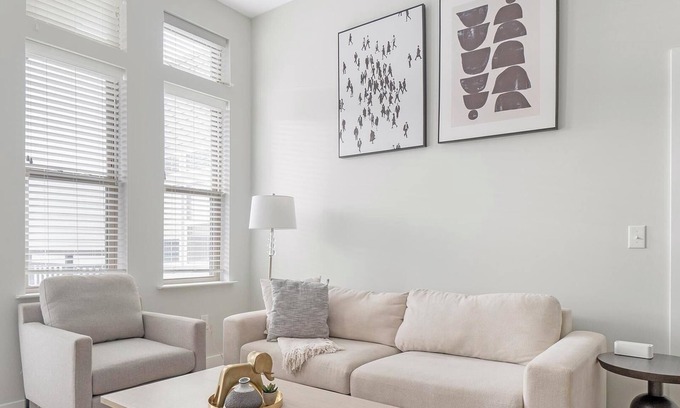 Downtown Apartment | Landing | Spectacular 2BD, Gym, Yoga Studio