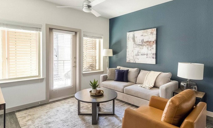 McKinney Apartment | Landing | Stylish 1BD, Pool, Gym