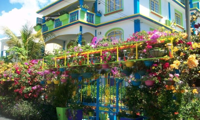 Pereybere Apartment | Lapiroguevilla Apartment F3 near the beach of Pereybere.