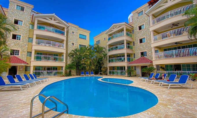 El Cortecito Apartment | Large 3 bedroom, 2 bathroom property conveniently located steps from the beach.