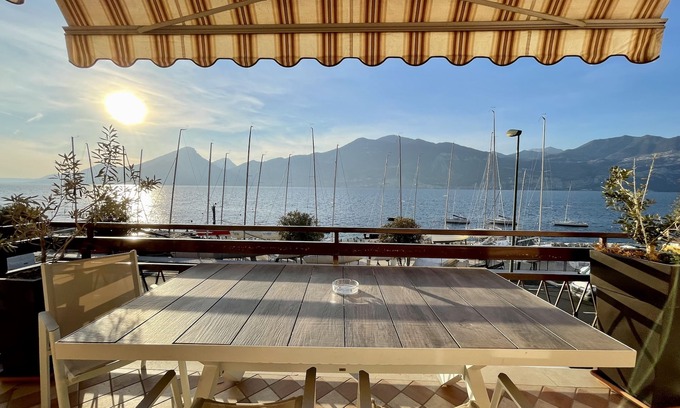 Brenzone sul Garda Apartment | Large and bright apartment, parking and terrace overlooking the lake