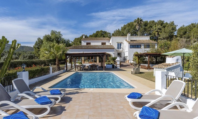Tarraula Villa | Large and comfortable villa in Javea, Costa Blanca, Spain with private pool for 26 persons