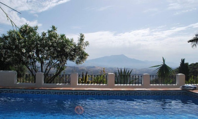 Colmenar Other | Large Andalucian Farmhouse, stunning views, pool & gardens,close to Natural Park