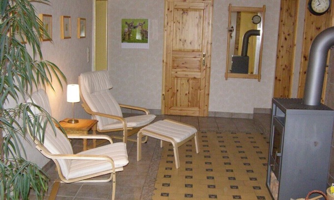 Bodenfelde Apartment | Large, comfortable apartment, close to nature, in the village