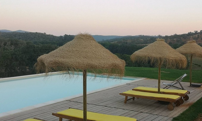Odemira Cottage | Large Country House in Herdade Alentejana, near the Vicentine Coast