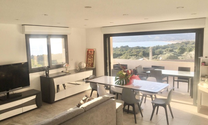 Olmeto Apartment | LARGE DUPLEX APARTMENT, panoramic view. quiet.