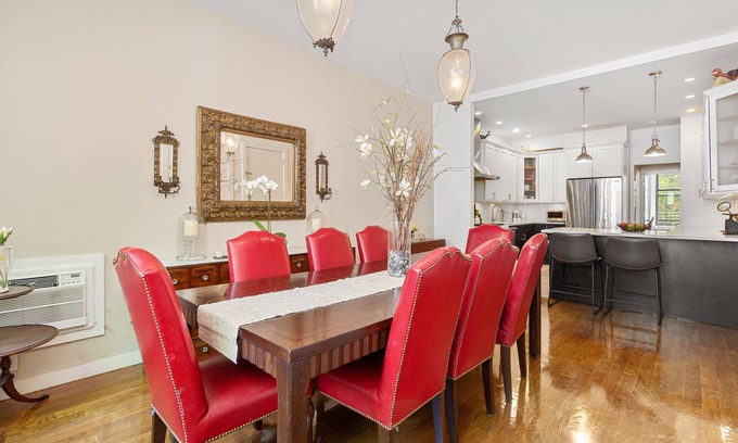 Upper East Side House | Large Duplex in private townhouse with movie screen!