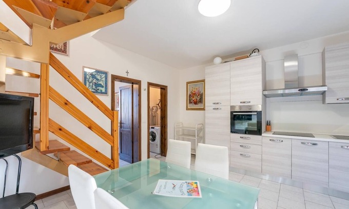 Lido degli Estensi Apartment | LARGE FOUR-ROOM APARTMENT FOR RENT ON TWO LEVELS - IN LIDO ESTENSI - WITH TERRACE