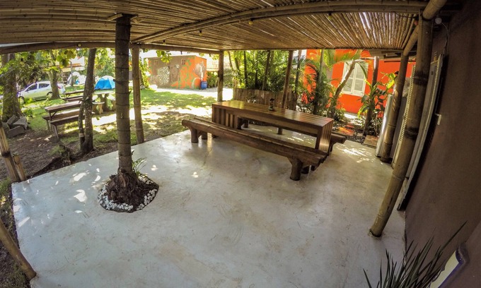 Saco da Capela House | Large group home on the island's main avenue, next to the Seaclub