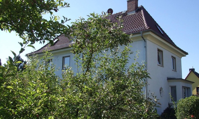 Weimar Apartment | Large, modern, comfortable, in a quiet green area, this centrally located with garden