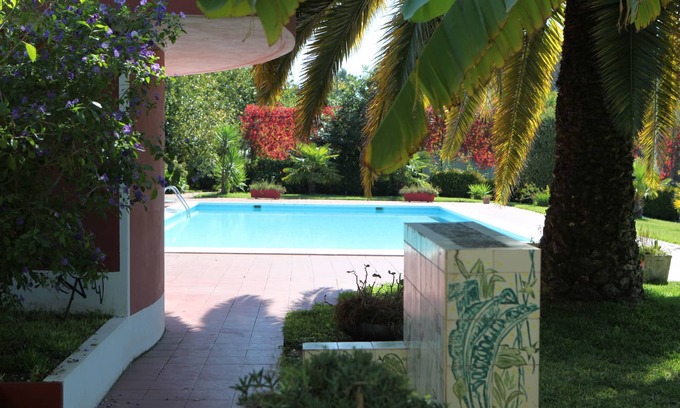 Trofa Villa | Large typical Portuguese bourgeois property near Porto