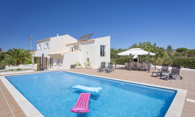 Falfosa Villa | Large villa with private pool, near Algarve beaches and golf courses