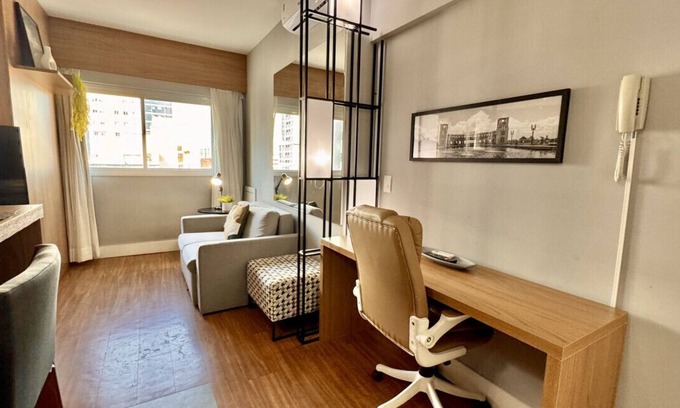 Matriz Apartment | Larger than normal studio Lifespace Curitiba Batel