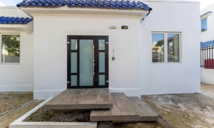 Parque House | Las Marias King Complex @ La Mona Village