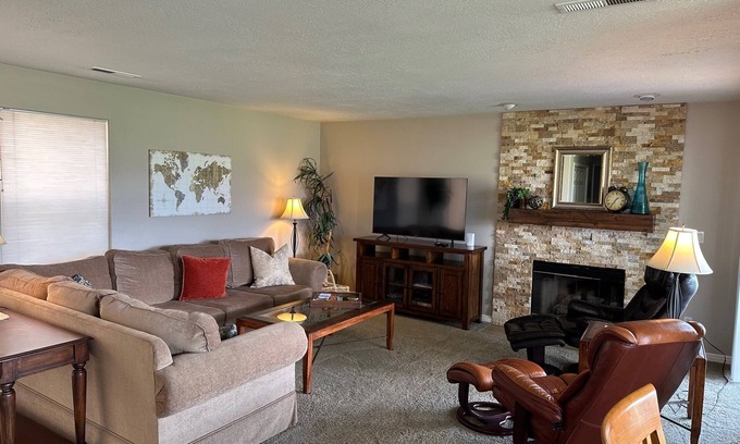 St. George Condo | Las Palmas 3 Bd/2BA grnd lvl, great views, sleeps 7