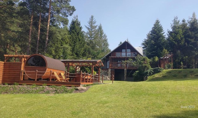Gietrzwald House | Laspopas