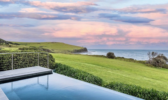 Gerroa House | LATITUDE 34.GERROA'S FAVOURITE LUXURY BEACH HOUSE!