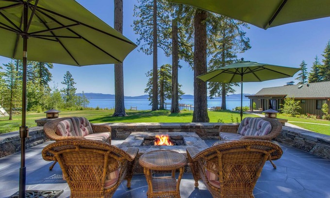 Tahoe City House | Laughing Waters Lakefront - TLUXP