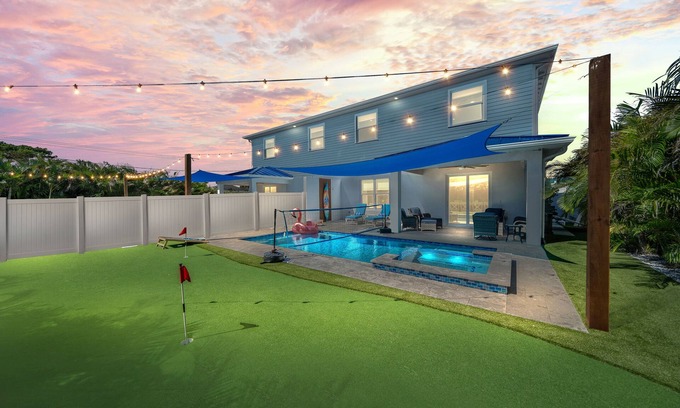 Avon By The Sea House | Launch Pad 5/4.5 with En Suites- Beach access