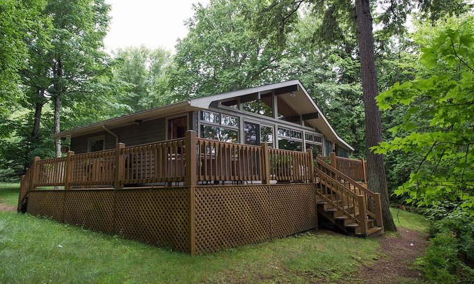Harrington Cottage | Laurentian Lakeside Cottage 53