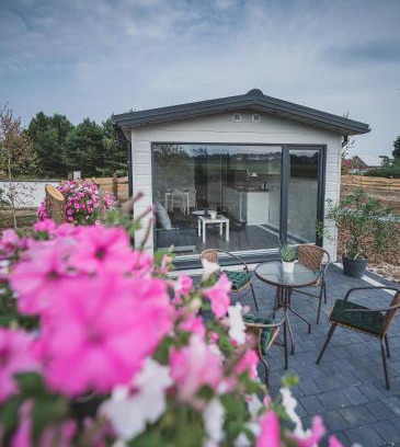 Sominy House | Lawendowy Zakątek 3 domek z balią