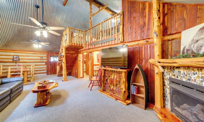 Tuskahoma Cabin | Lazy Bear Cabins 2 at Tuskahoma Near Sardis Lake!
