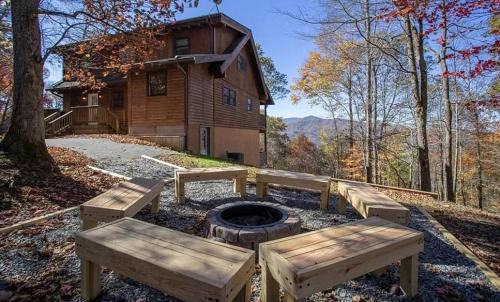 Boone House | Lazy Oaks Lodge