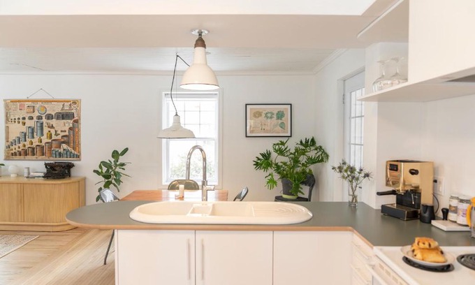 Lac-Megantic Apartment | Le Boulevard par Maison Dudley
