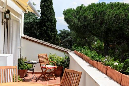 Quartiere XIII Aurelio Apartment | Le case di Andrea Piccolomini San Peter - Terrace Flat