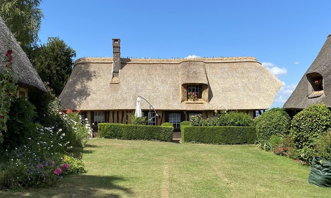 Bouquelon House | Le Chardonneret, typical cottage for 2 near Honfleur