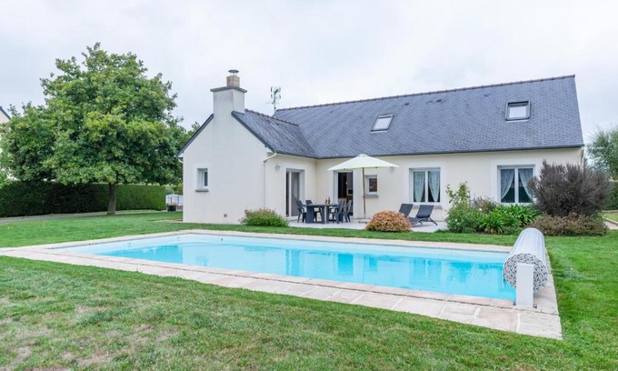 Matignon House | Le Chemin Vert - maison avec piscine