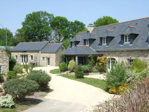 Plumergat House | Le Clos De Lascoer