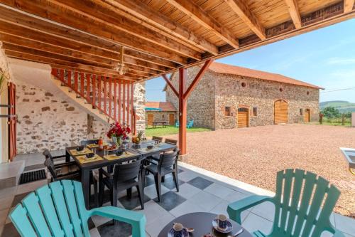 Regny Apartment | Le Clos de Verpierre - Appart avec Jardin