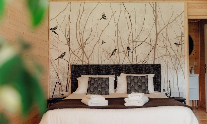 Le Pin Bed & Breakfast | Le Clos des Pies, bed and breakfast for a rejuvenating stay in the Jura!