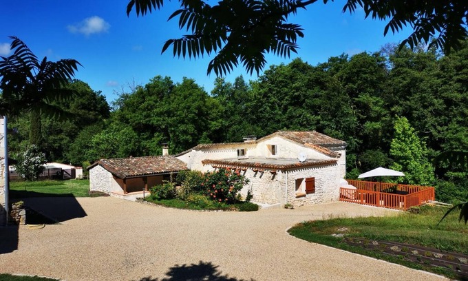Pineuilh House | LE Clos DES Sources - Pineuilh