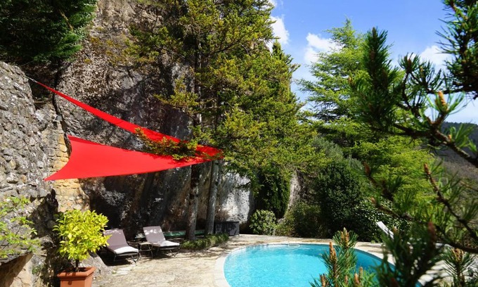 La Roque-Sainte-Marguerite House | Le Colombier Saint-Véran