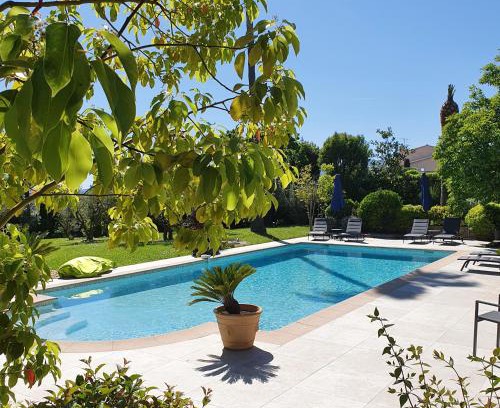 Le Plan-de-Grasse Bed & Breakfast | Le Domaine des Mûriers - charme, chic, calme en Provence Côte d'Azur