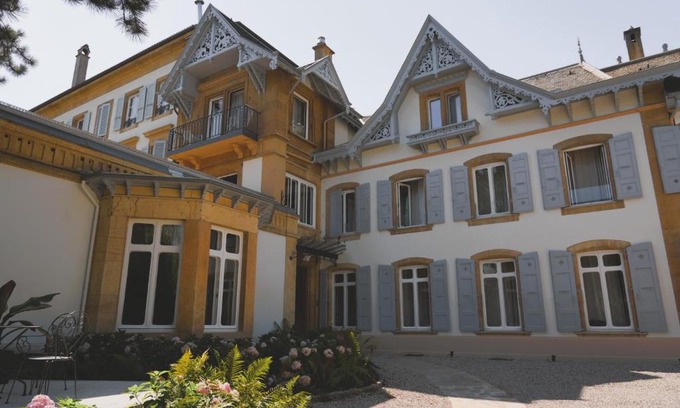 Neuchatel House | Le Faubourg 29